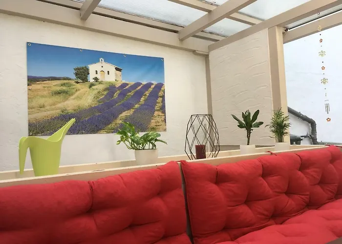 펜션 Casa Elisa - Zum Wohlfuehlen 베른카슈텔쿠에스